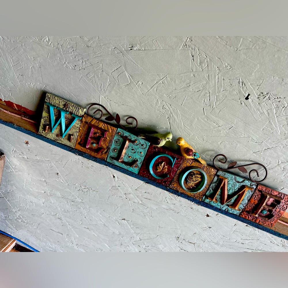 Welcome sign
